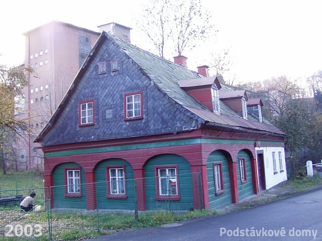 Krásná Lípa č. p. 334 - Pohled na objekt (Zdroj: TUR Šluknovsko, 2003)