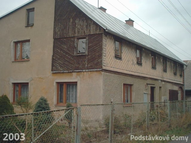 Krásná Lípa č. p. 712 - Pohled na objekt (Zdroj: TUR Šluknovsko, 2003)