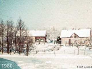 Mikulášovičky č. p. 3 - Pohled na objekt z jihozápadu (Zdroj: Osobní archív p. L. F. Fišera, 1980)