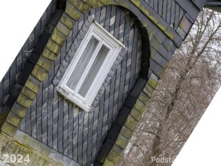 Brtníky č. p. 146 - Detail podstávkového pole s okenním otvorem (Zdroj: S. Šulcová, 2024)