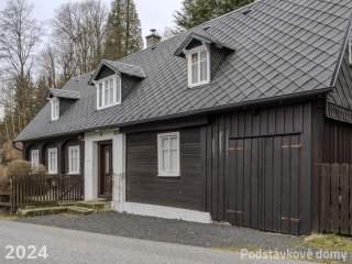 Brtníky č. p. 151 - Pohled na objekt z jihovýchodu (Zdroj: S. Šulcová, 2024)
