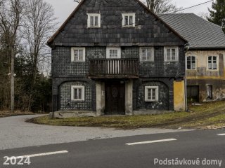 Brtníky č. p. 153 - Pohled na objekt z východu (Zdroj: S. Šulcová, 2024)