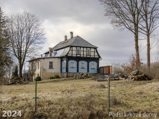 Brtníky č. p. 210 - Pohled na objekt z východu (Zdroj: S. Šulcová, 2024)