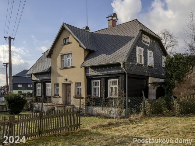 Brtníky č. p. 5 - Pohled na objekt z jihovýchodu (Zdroj: S. Šulcová, 2024)