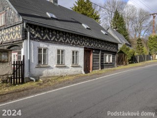 Brtníky č. p. 54 - Pohled na vstupní část (Zdroj: S. Šulcová, 2024)