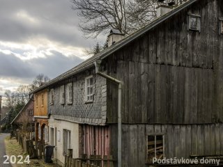 Brtníky č. p. 58 - Pohled na objekt ze severovýchodu (Zdroj: S. Šulcová, 2024)