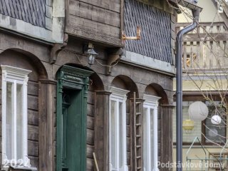 Brtníky č. p. 9 - Pohled na vstupní část (Zdroj: S. Šulcová, 2024)
