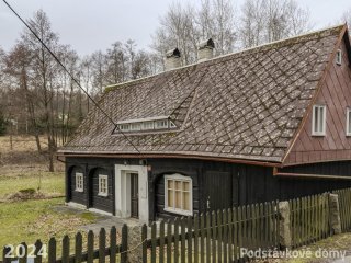 Brtníky č. ev. 30 - Pohled na objekt ze severovýchodu (Zdroj: S. Šulcová, 2024)