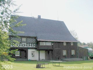 Staré Křečany č. p. 15 - Pohled na objekt (Zdroj: TUR Šluknovsko, 2003)