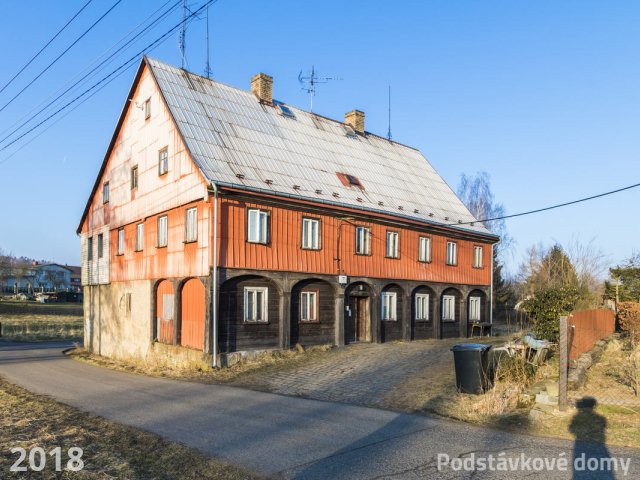 Staré Křečany č. p. 33 - Pohled na objekt (Zdroj: S. Šulcová, 2018)