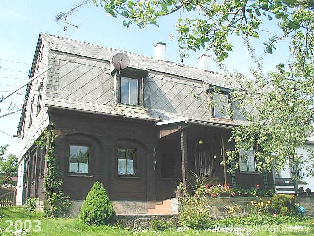 Staré Křečany č. p. 436 - Pohled na objekt (Zdroj: TUR Šluknovsko, 2003)