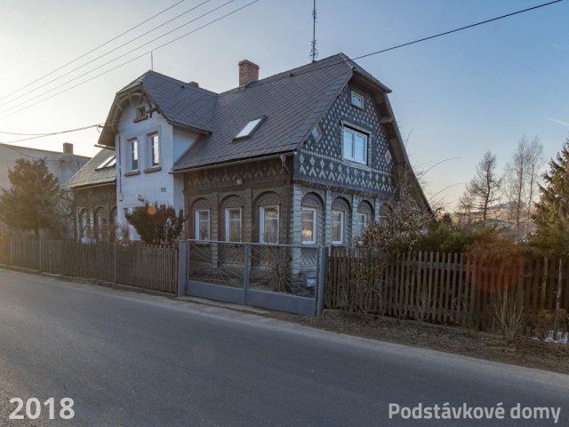 Staré Křečany č. p. 522 - Pohled na objekt (Zdroj: S. Šulcová, 2018)