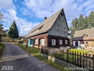 Vilémov č. p. 5 - Pohled na objekt z jihovýchodu (Zdroj: S. Šulcová, 2022)