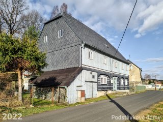 Vilémov č. p. 68 - Pohled na objekt z jihu (Zdroj: S. Šulcová, 2022)